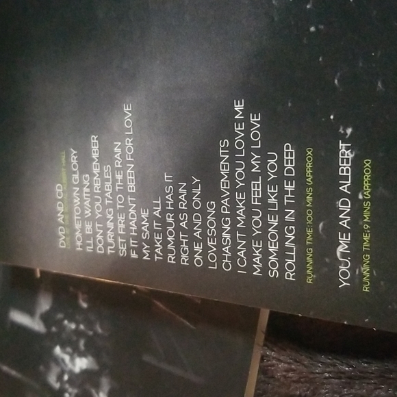 Adele 2pack DVD collection - Picture 14 of 15